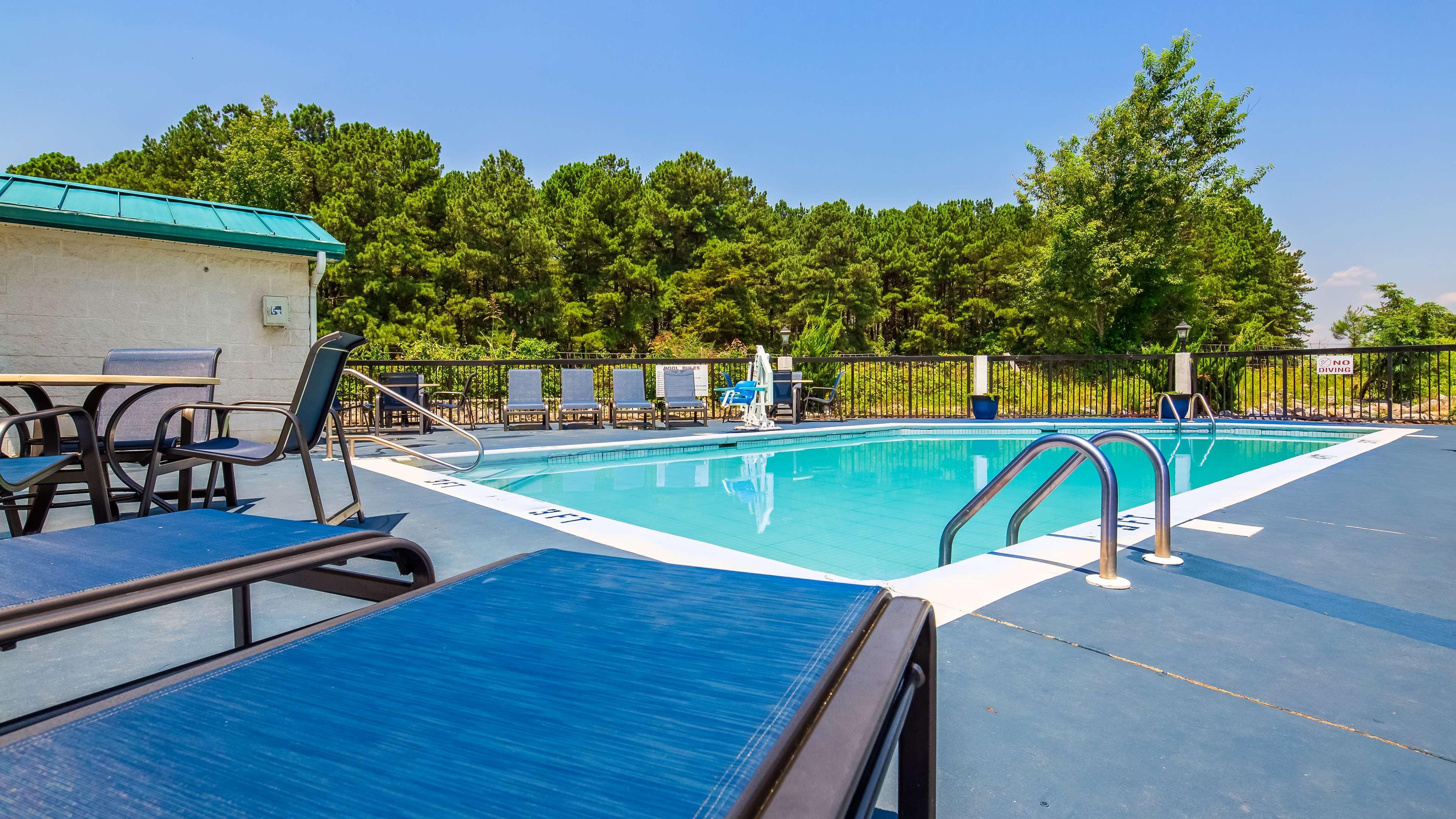 Best Western Plus South Hill Inn Exterior foto