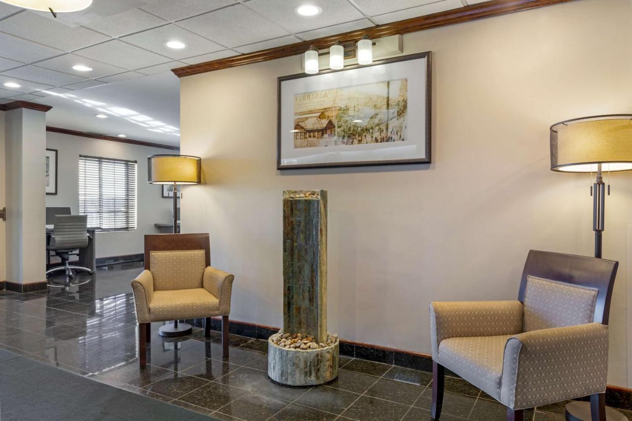 Best Western Plus South Hill Inn Exterior foto