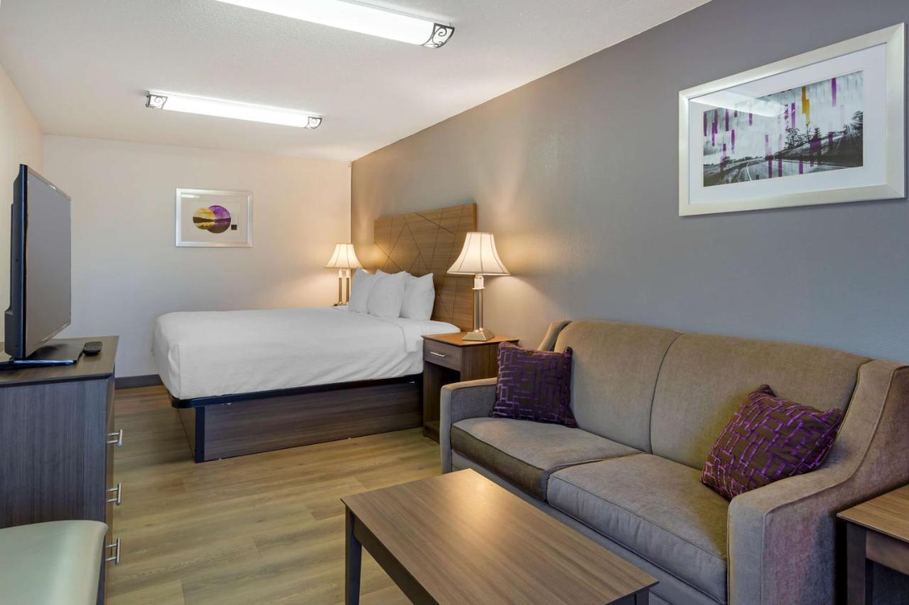 Best Western Plus South Hill Inn Exterior foto