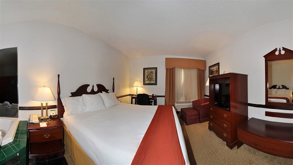 Best Western Plus South Hill Inn Exterior foto