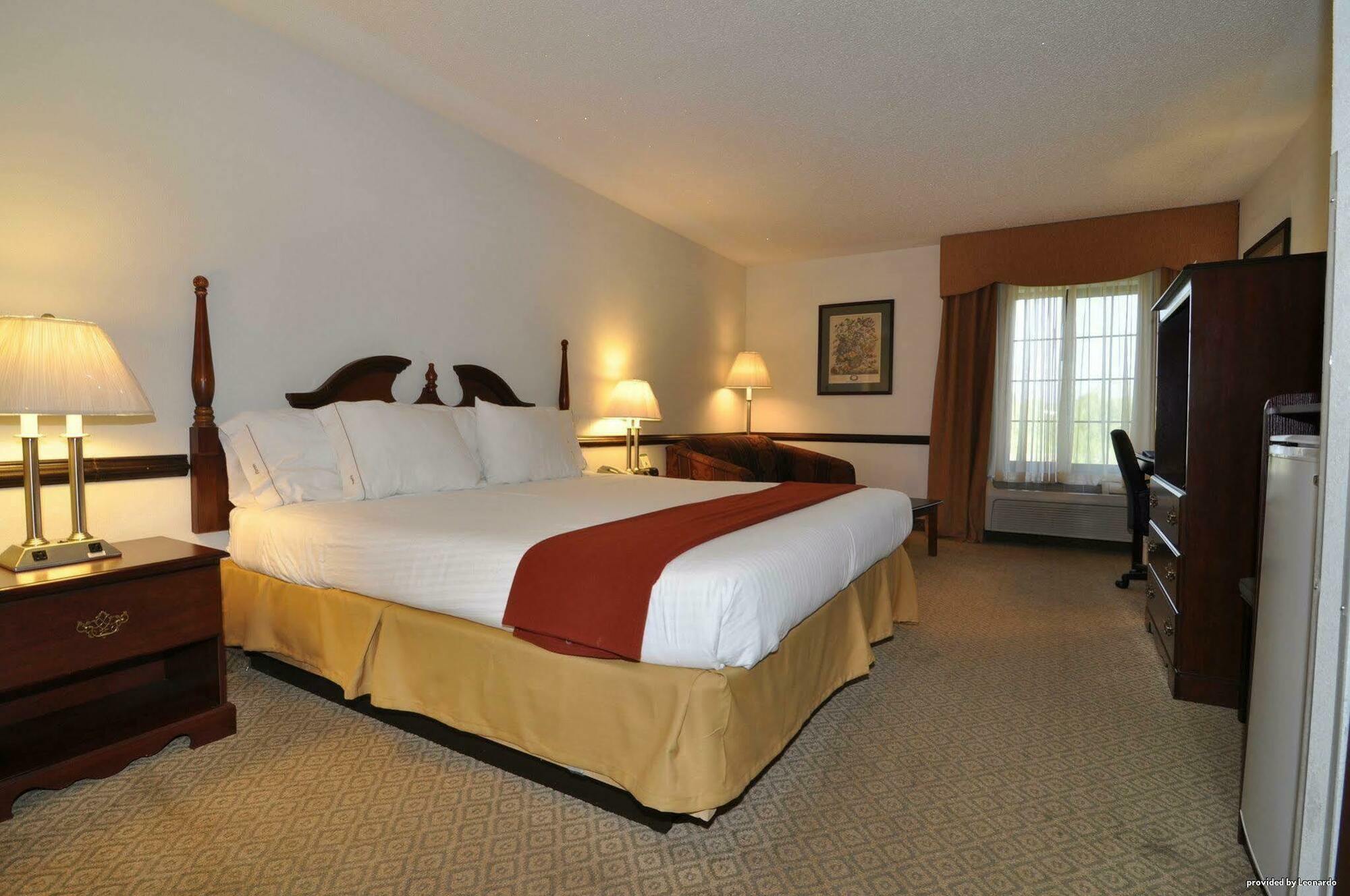 Best Western Plus South Hill Inn Exterior foto